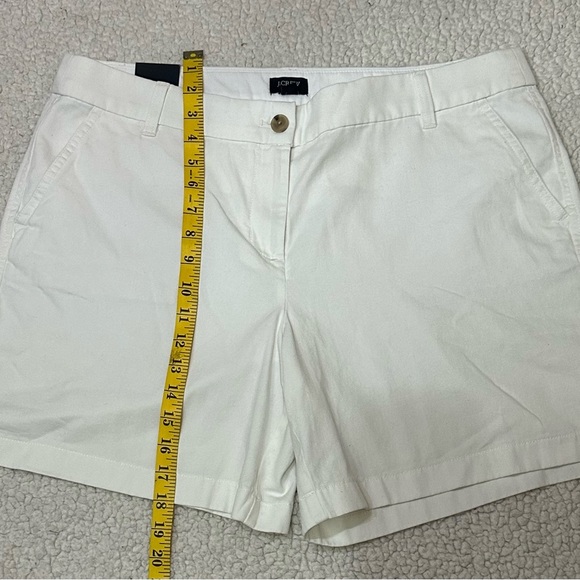 NWT J. Crew White Bermuda Shorts Classic Summer Style - Picture 3 of 10